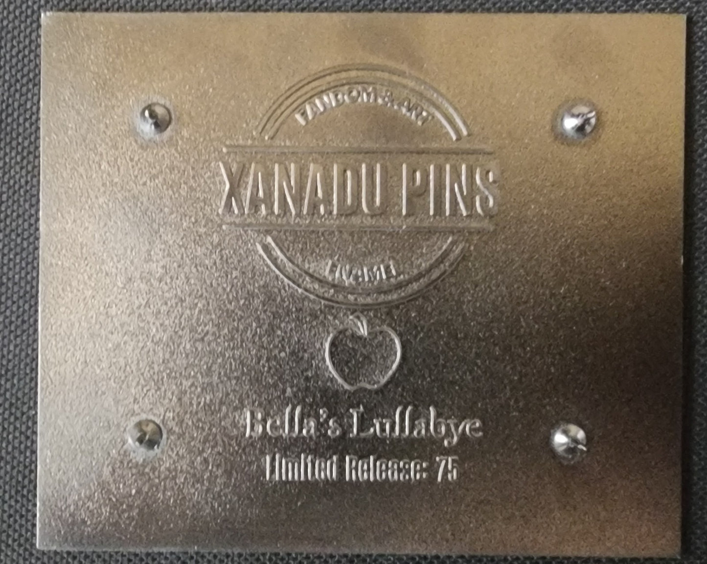 Twilight Saga Edward & Bella Bella's Lullabye 4" LE75 fantasy enamel pin