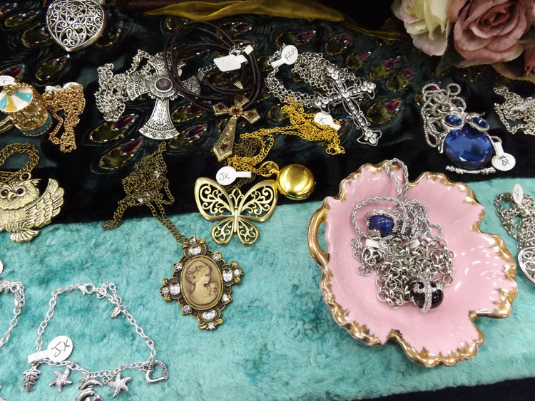 Vintage Jewelry