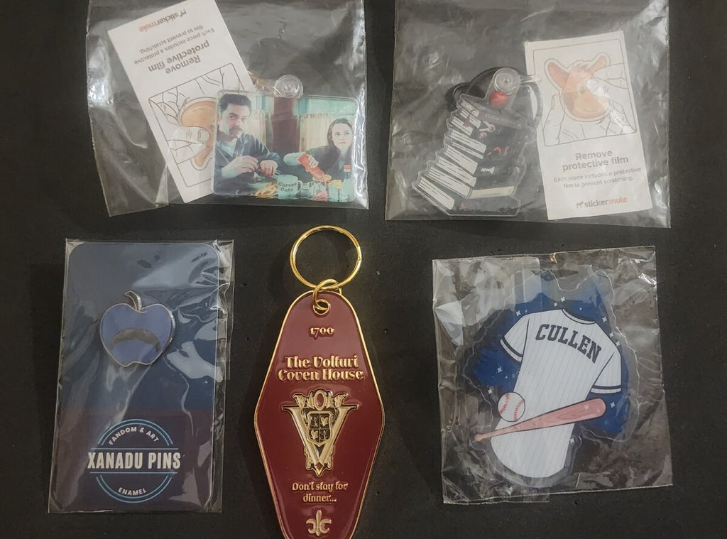 Mix Lot of (5) Twilight Saga inspired Keychains + Pins