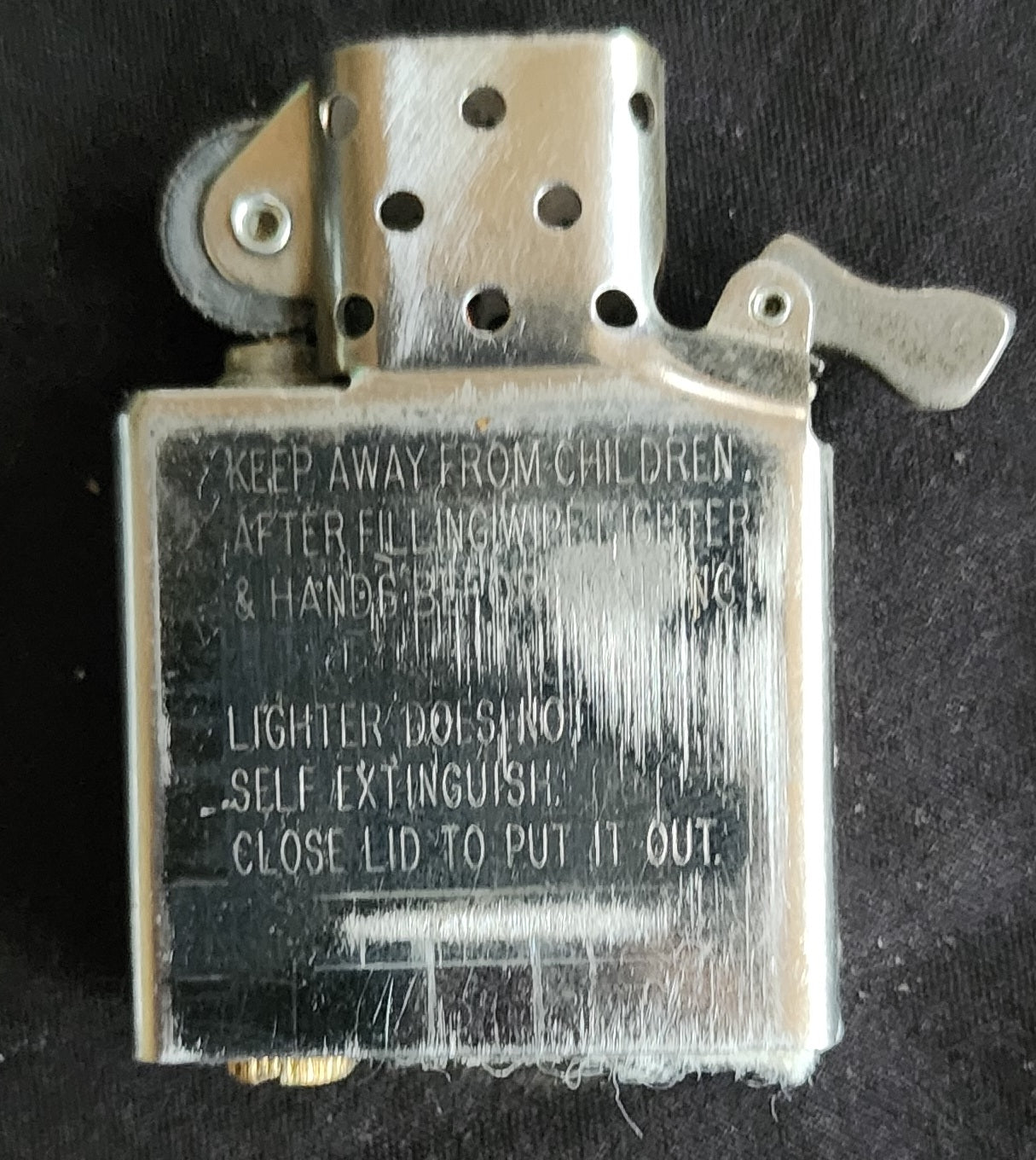 Vintage 2008 Bottomz Up High Polish Chrome Zippo Lighter w/ Box