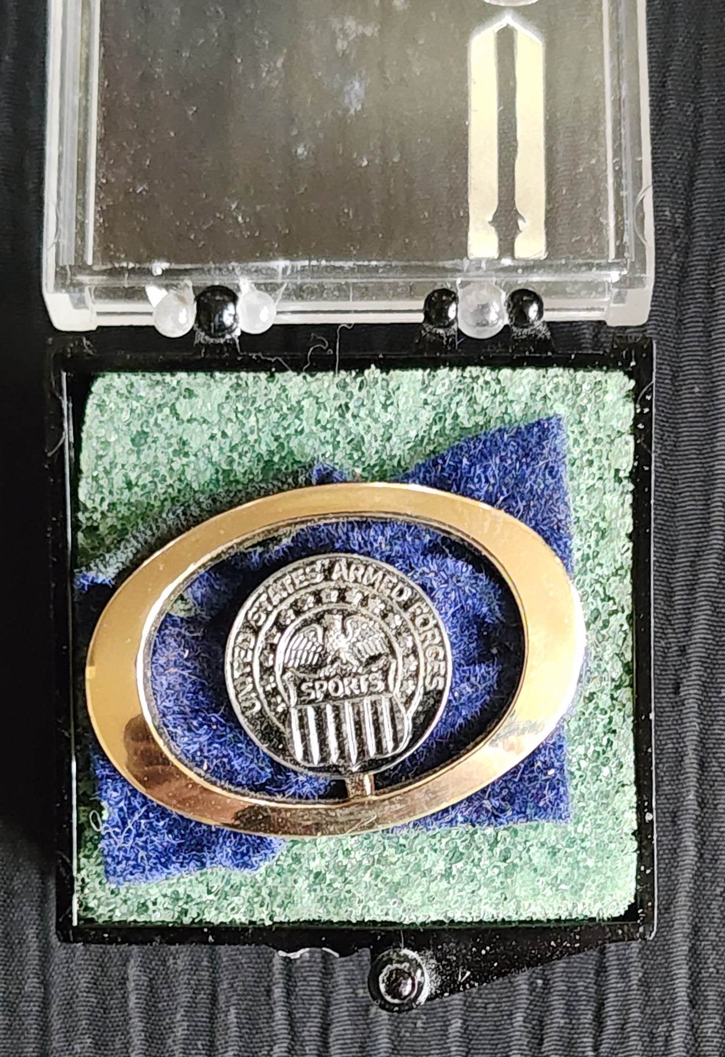 VINTAGE MILITARY UNITED STATES ARMED FORCES SPORTS LAPEL PIN NOS