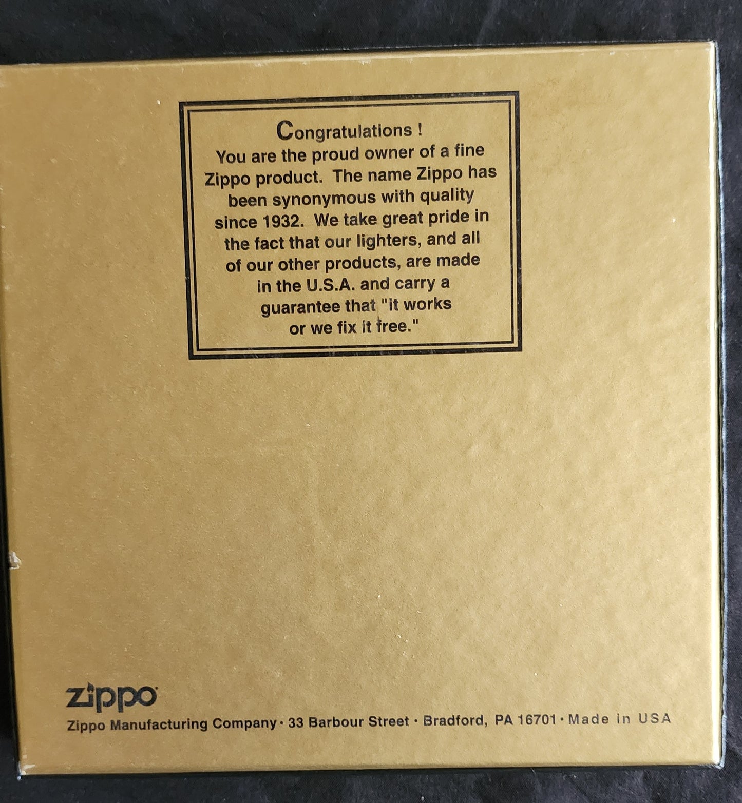 VINTAGE ZIPPO 1997 THE PETTY GIRL RED PINUP LIGHTER SEALED IN BOX