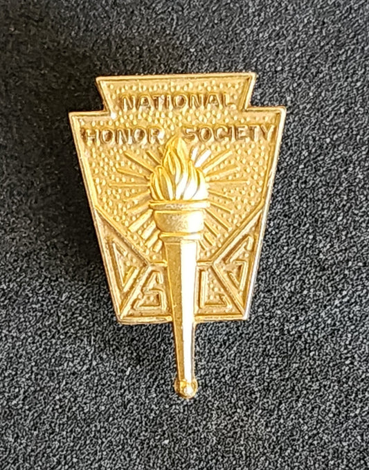 Vintage 10K Yellow Gold NHS National Honor Society Lapel Pin  2Grams ~ Signed
