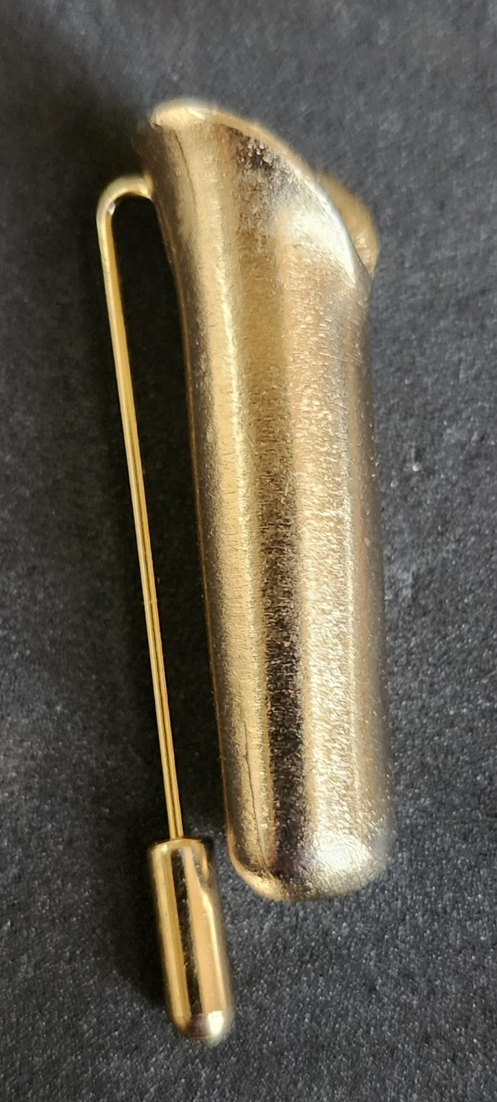 VTG Flower Holder Stick Pin Gold Tone Bud Vase Lapel Brooch 2” Classic Simple