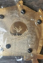 NEW LIMITED EDITION TWILIGHT MEADOW FANTASY PIN EDWARD & BELLA BY PINCHANTRESS