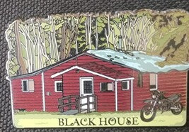 Lot of (3) Twilight Fantasy Pins SWAN HOUSE, Cullen House, Black House by Fandom